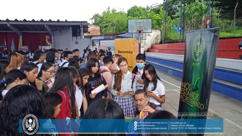 Participación en Feria Universitaria