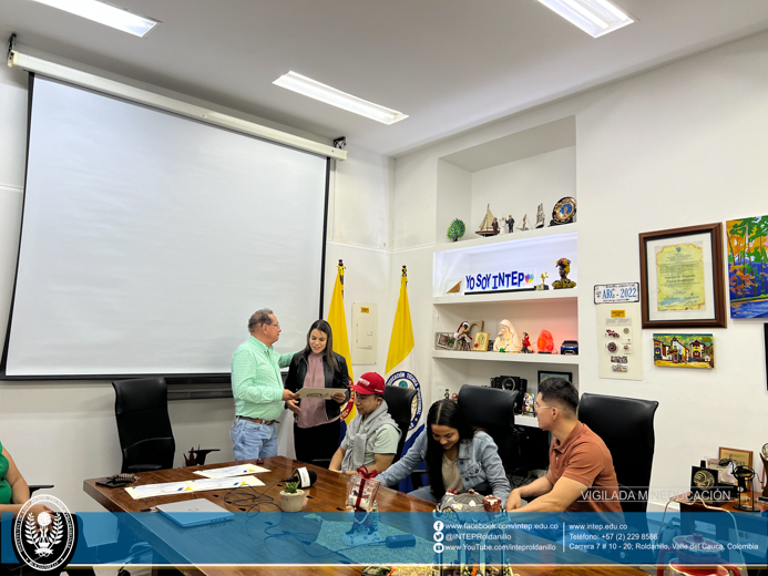 Reconocimiento a los Estudiantes del INTEP por la participación en la Cumbre Mundial Juvenil.